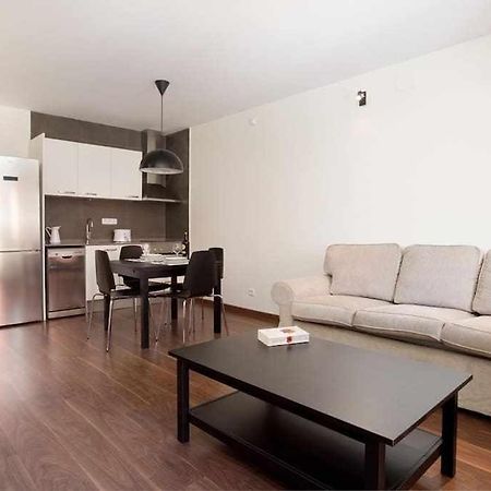 Apart Centrico Con Terraza En Gracia Barcelona Bagian luar foto
